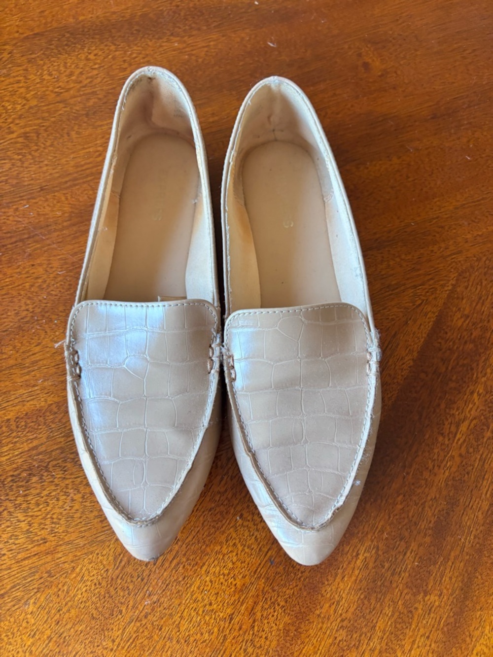 Express Women’s Pointed Croc-Embossed Slip-On Loafers in Light Beige
